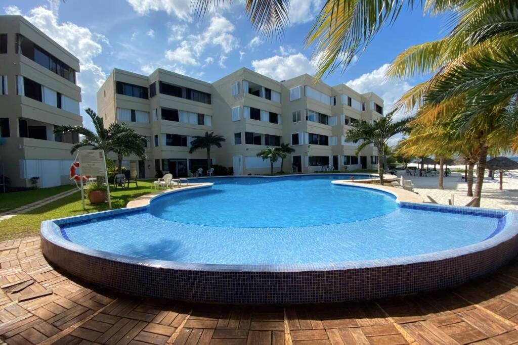 Oceanfront Condo Bm By Andiani Канкун Экстерьер фото